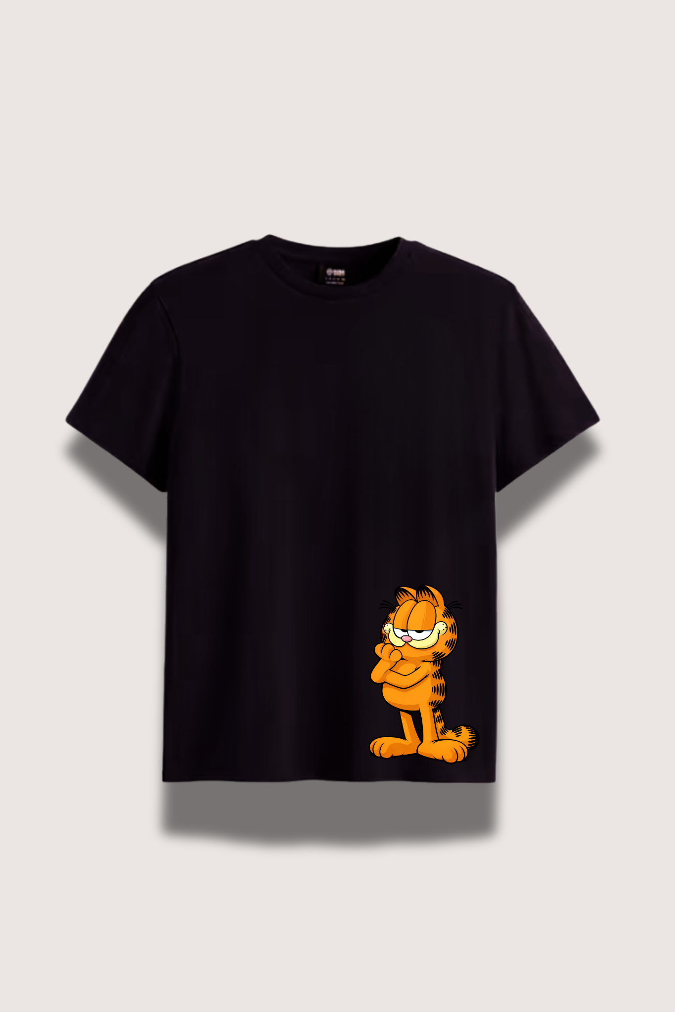 Garfield print black tshirt