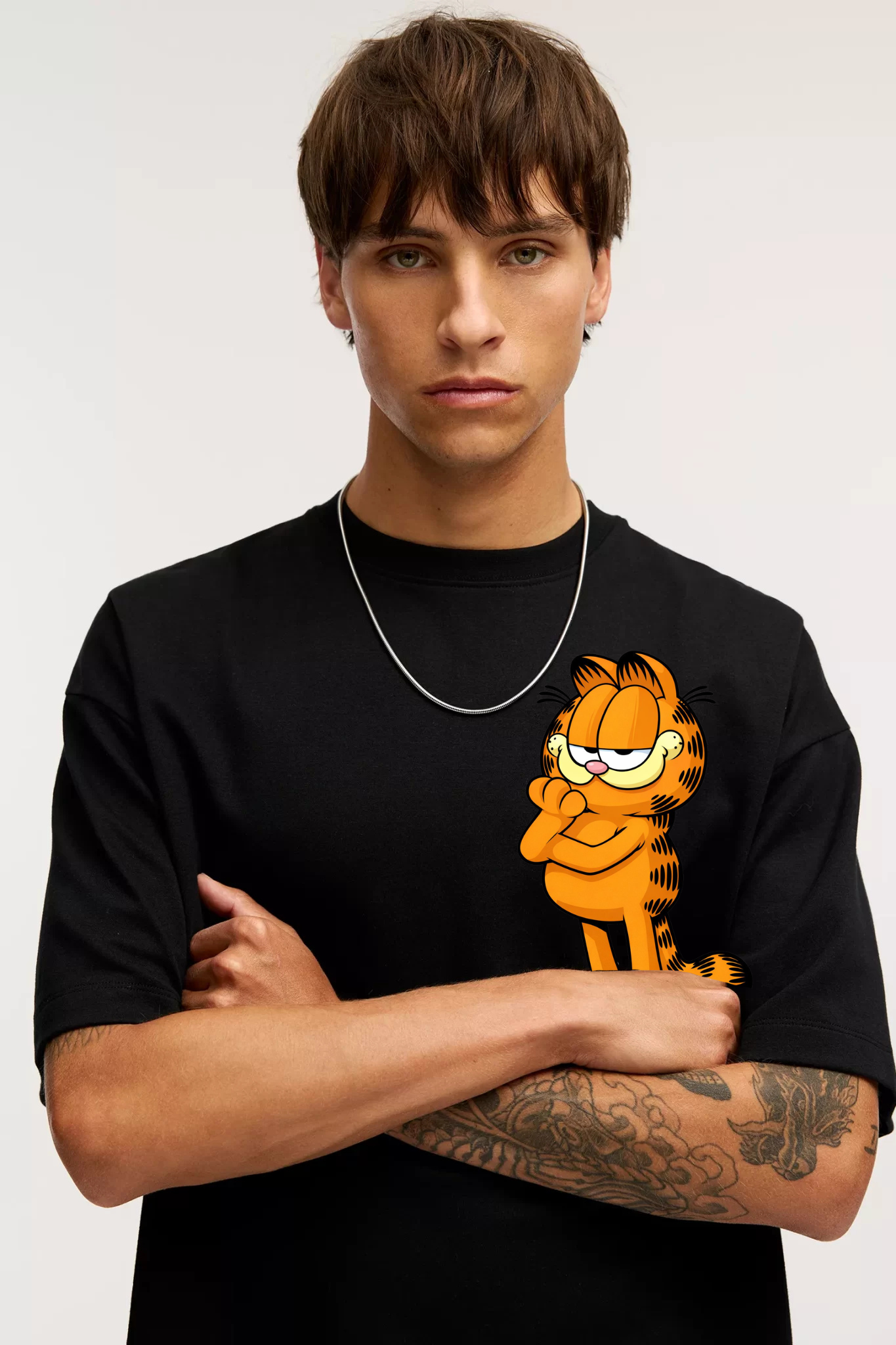 ONTOP Lifestyle Garfield Printed Black Premium T-Shirt - Image 3
